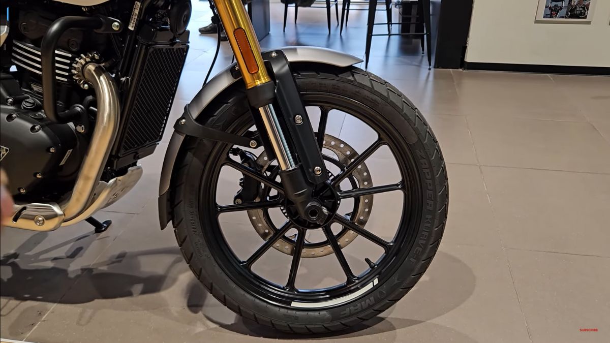 ट्रायम्फ Scrambler 400 X आगे फोर्क